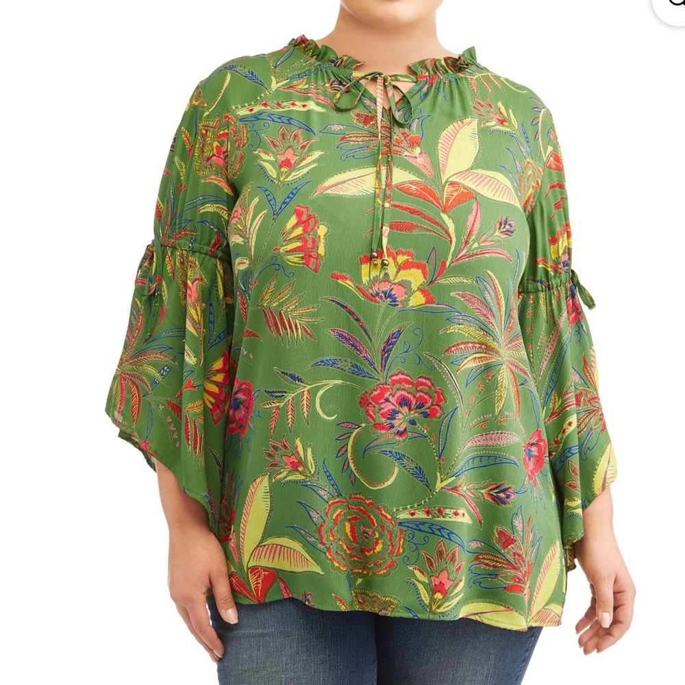 Angie Green Floral Angel‎ Sleeve Blouse Size Medium